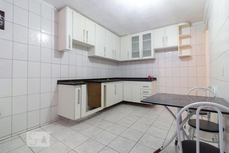 Casa à venda com 85m², 2 quartos e sem vaga Casa à venda com 85m², 2 quartos e sem vagaCozinha