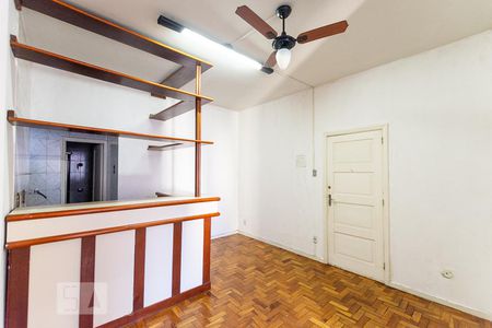 Quarto / Sala de apartamento à venda com 1 quarto, 35m² em Centro, Niterói
