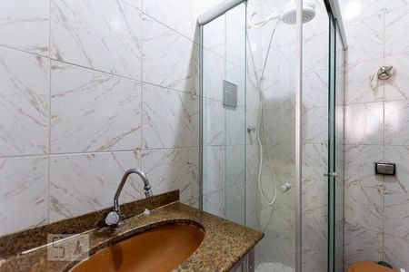 Banheiro de apartamento à venda com 1 quarto, 35m² em Centro, Niterói