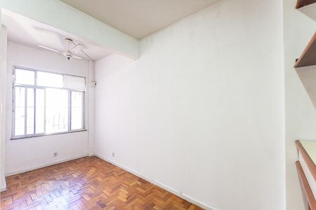Quarto / Sala de apartamento à venda com 1 quarto, 35m² em Centro, Niterói