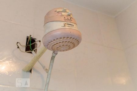 Casa para alugar com 250m², 3 quartos e 2 vagasBanheiro social - Chuveiro