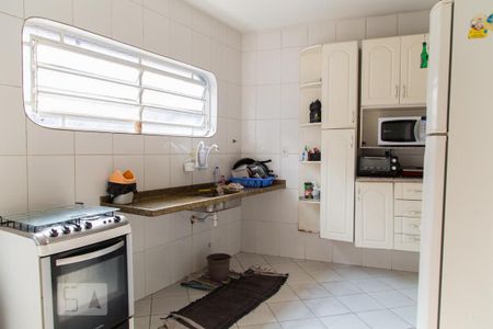 Casa para alugar com 250m², 3 quartos e 2 vagasCozinha