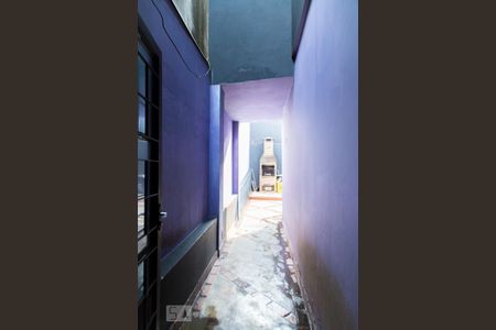 Casa para alugar com 250m², 3 quartos e 2 vagasCorredor