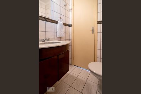 Apartamento para alugar com 97m², 3 quartos e 1 vaga Apartamento para alugar com 97m², 3 quartos e 1 vagaBanheiro Social