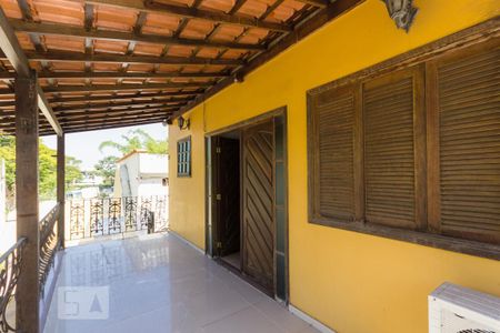 Casa à venda com 400m², 4 quartos e 8 vagasVaranda da Suíte 4