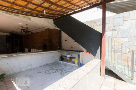 Casa à venda com 400m², 4 quartos e 8 vagasÁrea Externa