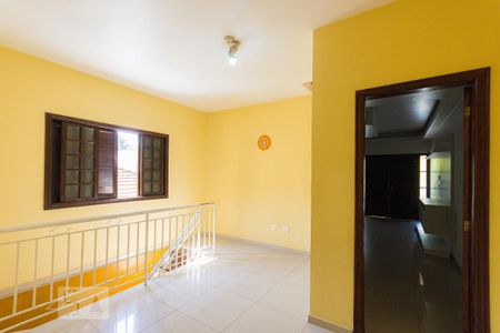 Casa à venda com 400m², 4 quartos e 8 vagasHall - Segundo Andar