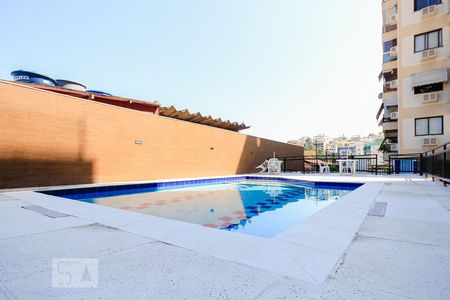 Apartamento para alugar com 70m², 2 quartos e 1 vagaPiscina