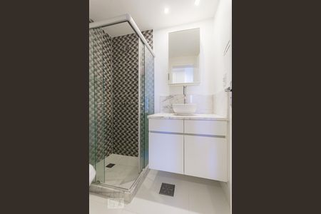 Apartamento para alugar com 70m², 2 quartos e 1 vagaBanheiro da Suíte