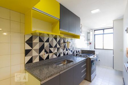 Apartamento para alugar com 70m², 2 quartos e 1 vagaCozinha e Área de Serviço