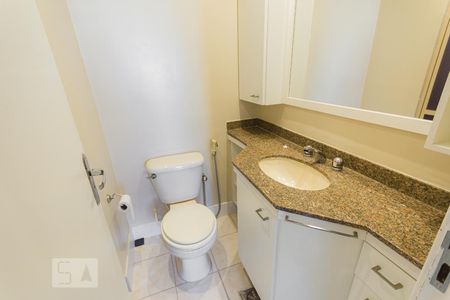 Apartamento para alugar com 70m², 2 quartos e 1 vagaBanheiro Social