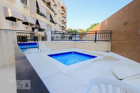 Apartamento para alugar com 70m², 2 quartos e 1 vagaPiscina