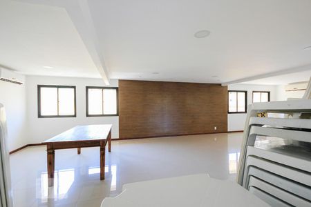Apartamento para alugar com 70m², 2 quartos e 1 vagaSalão de Festas