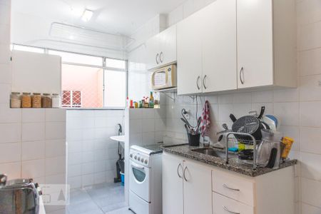 Apartamento à venda com 62m², 2 quartos e 2 vagas Apartamento à venda com 62m², 2 quartos e 2 vagasCozinha