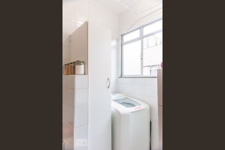 Apartamento à venda com 62m², 2 quartos e 2 vagas Apartamento à venda com 62m², 2 quartos e 2 vagasÁrea de serviço