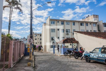 Fachada de apartamento para alugar com 3 quartos, 60m² em Praia Comprida, São José