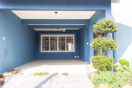 Casa à venda com 205m², 4 quartos e 2 vagasFachada