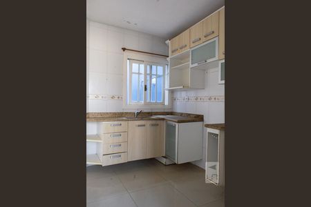 Casa à venda com 205m², 4 quartos e 2 vagasCozinha