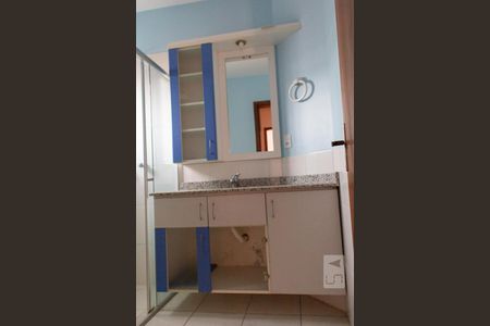 Casa à venda com 205m², 4 quartos e 2 vagasBanheiro