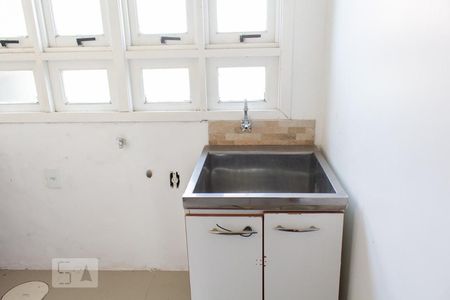 Casa à venda com 205m², 4 quartos e 2 vagasLavanderia