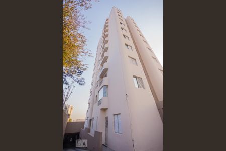 Fachada de kitnet/studio para alugar com 1 quarto, 40m² em Vila Paiva, São Paulo