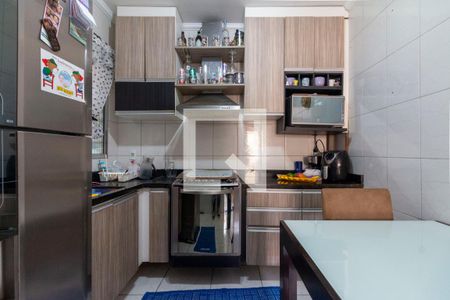 Casa de condomínio à venda com 69m², 2 quartos e 1 vagaCozinha