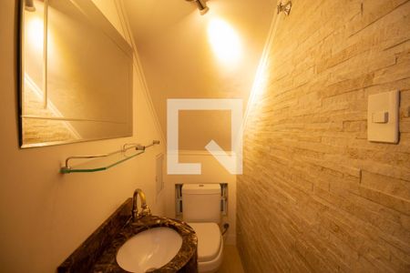 Casa à venda com 120m², 3 quartos e 3 vagas Casa à venda com 120m², 3 quartos e 3 vagasLavabo