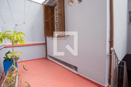 Casa à venda com 120m², 3 quartos e 3 vagas Casa à venda com 120m², 3 quartos e 3 vagasÁrea comum