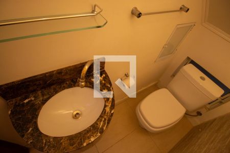 Casa à venda com 120m², 3 quartos e 3 vagas Casa à venda com 120m², 3 quartos e 3 vagasLavabo