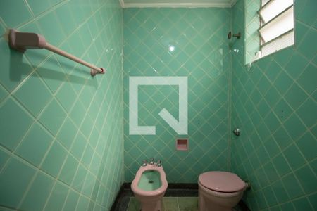 Casa à venda com 120m², 3 quartos e 3 vagas Casa à venda com 120m², 3 quartos e 3 vagasBanheiro