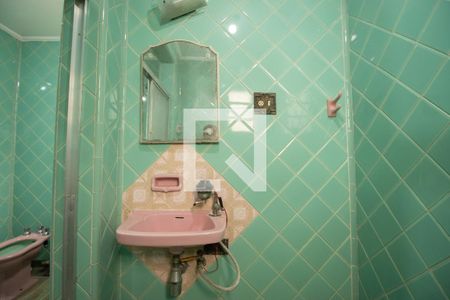 Casa à venda com 120m², 3 quartos e 3 vagas Casa à venda com 120m², 3 quartos e 3 vagasBanheiro