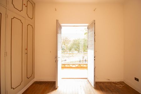 Casa à venda com 120m², 3 quartos e 3 vagas Casa à venda com 120m², 3 quartos e 3 vagasQuarto 2