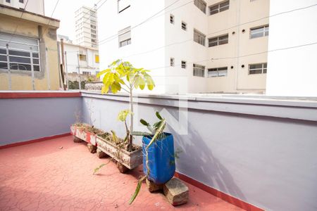 Casa à venda com 120m², 3 quartos e 3 vagas Casa à venda com 120m², 3 quartos e 3 vagasÁrea comum