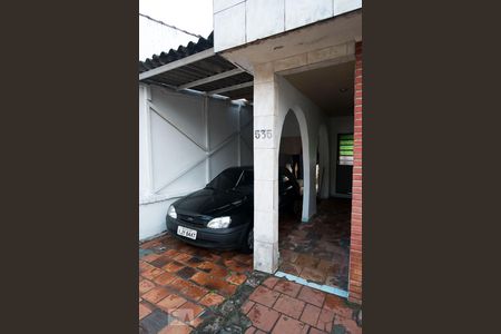 Garagem de casa à venda com 3 quartos, 300m² em Santa Tereza, Porto Alegre