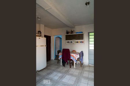 Cozinha de casa à venda com 3 quartos, 300m² em Santa Tereza, Porto Alegre