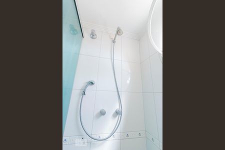 Apartamento à venda com 78m², 2 quartos e 1 vagaChuveiro