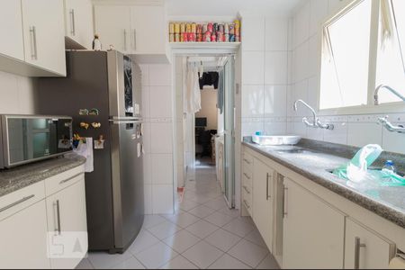Apartamento à venda com 78m², 2 quartos e 1 vagaCozinha