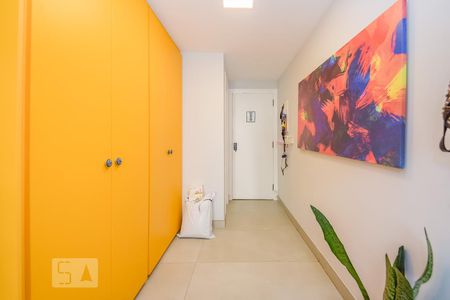 Entrada de apartamento para alugar com 1 quarto, 78m² em Bela Vista, São Paulo