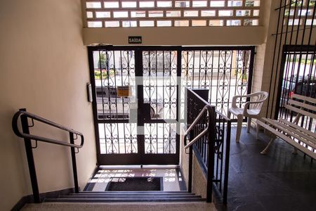 Apartamento à venda com 103m², 2 quartos e 1 vaga Apartamento à venda com 103m², 2 quartos e 1 vagaHall de Entrada