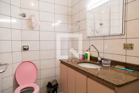Apartamento à venda com 103m², 2 quartos e 1 vaga Apartamento à venda com 103m², 2 quartos e 1 vagaBanheiro