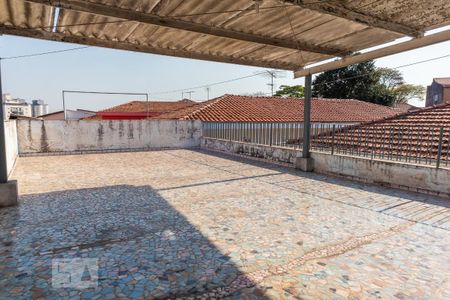 Casa à venda com 272m², 4 quartos e 3 vagas Casa à venda com 272m², 4 quartos e 3 vagasÁrea comum