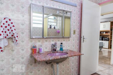 Casa à venda com 272m², 4 quartos e 3 vagas Casa à venda com 272m², 4 quartos e 3 vagasBanheiro
