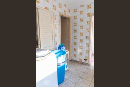 Casa à venda com 272m², 4 quartos e 3 vagas Casa à venda com 272m², 4 quartos e 3 vagasÁrea de serviço