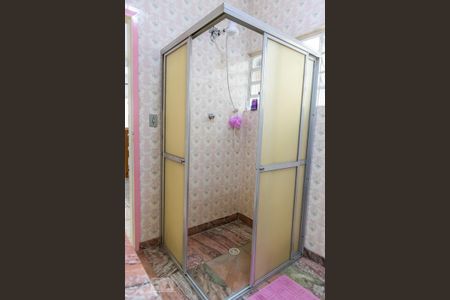 Casa à venda com 272m², 4 quartos e 3 vagas Casa à venda com 272m², 4 quartos e 3 vagasBanheiro