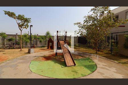 Apartamento à venda com 42m², 2 quartos e sem vagaÁrea comum - Playground
