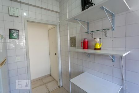Apartamento à venda com 70m², 2 quartos e sem vaga Apartamento à venda com 70m², 2 quartos e sem vagaCozinha
