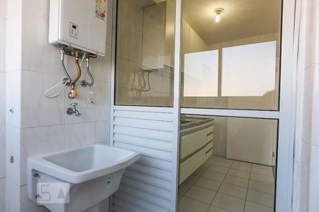 Apartamento para alugar com 55m², 2 quartos e 2 vagas Apartamento para alugar com 55m², 2 quartos e 2 vagasArea de Serviço