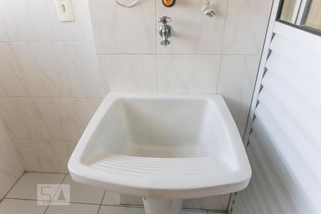 Apartamento para alugar com 55m², 2 quartos e 2 vagas Apartamento para alugar com 55m², 2 quartos e 2 vagasArea de Serviço