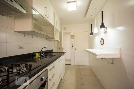 Apartamento à venda com 64m², 2 quartos e 1 vagaCozinha