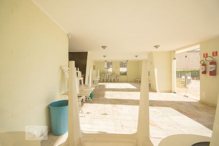 Apartamento à venda com 64m², 2 quartos e 1 vagaÁrea comum - Salão de festas